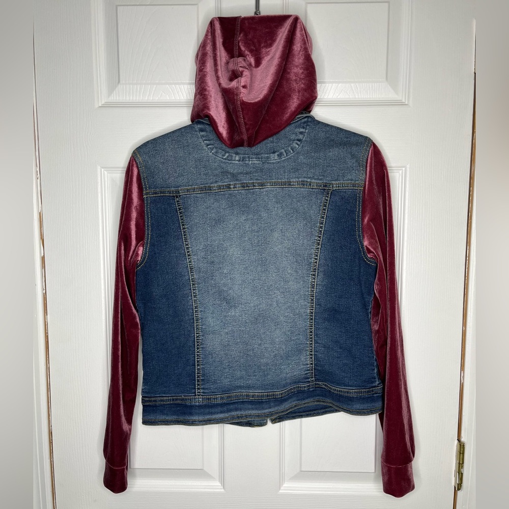 Wallflower Indigo Denim Jean Jacket - Picture 3 of 5